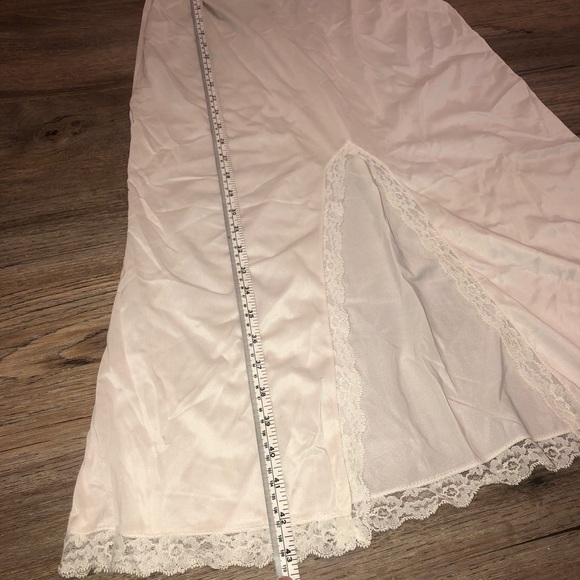 vtg Lace Trimmed Long Nightgown Slip Ribbon Straps Front Slit Sz Small - Picture 7 of 9